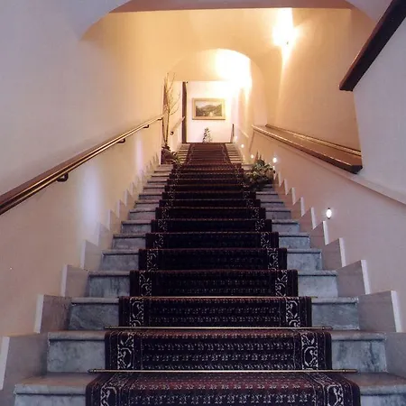Ξενοδοχείο Stesicorea Palace 3*